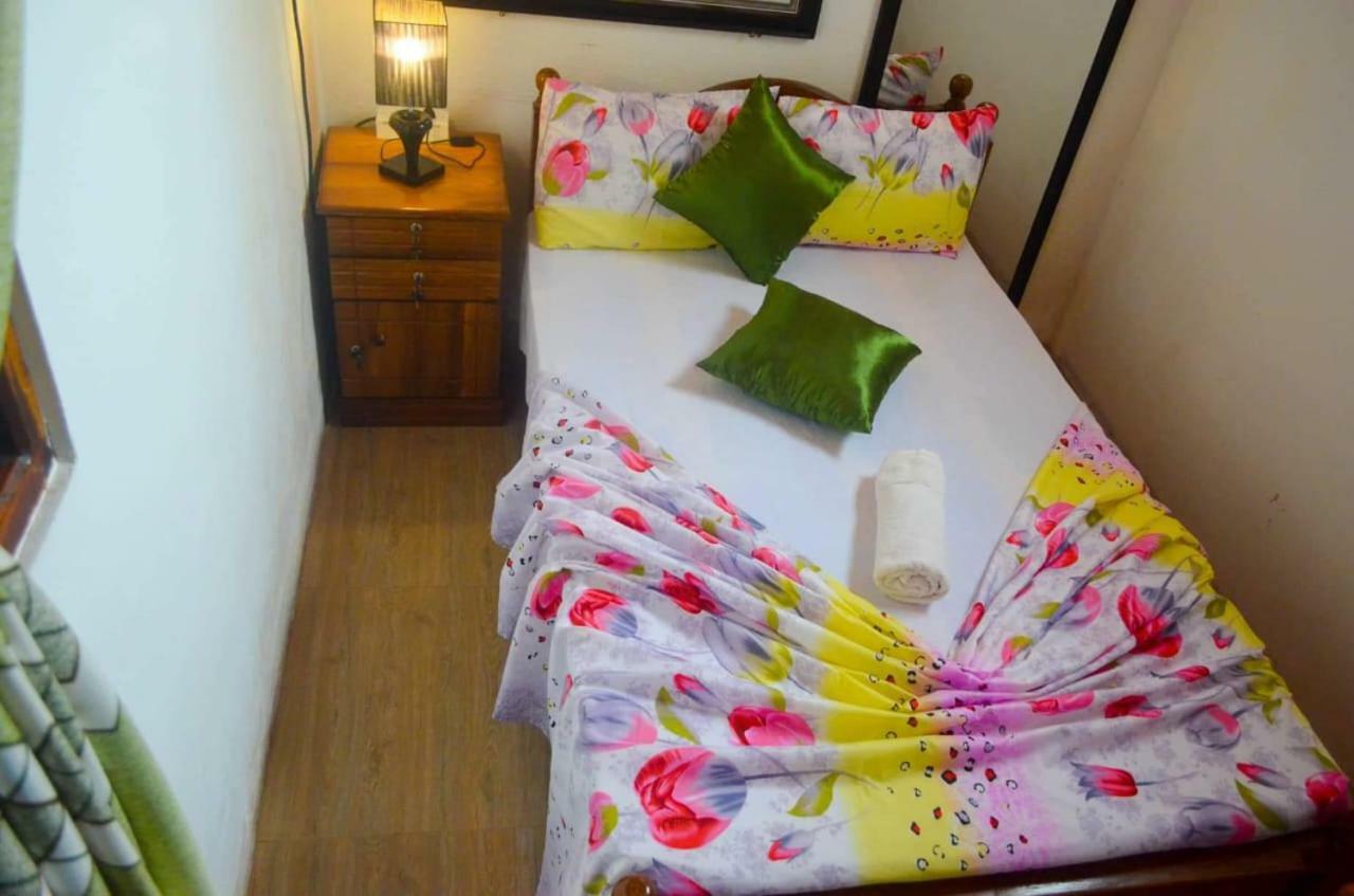 Linda Cottage กอลล์ ภายนอก รูปภาพ
